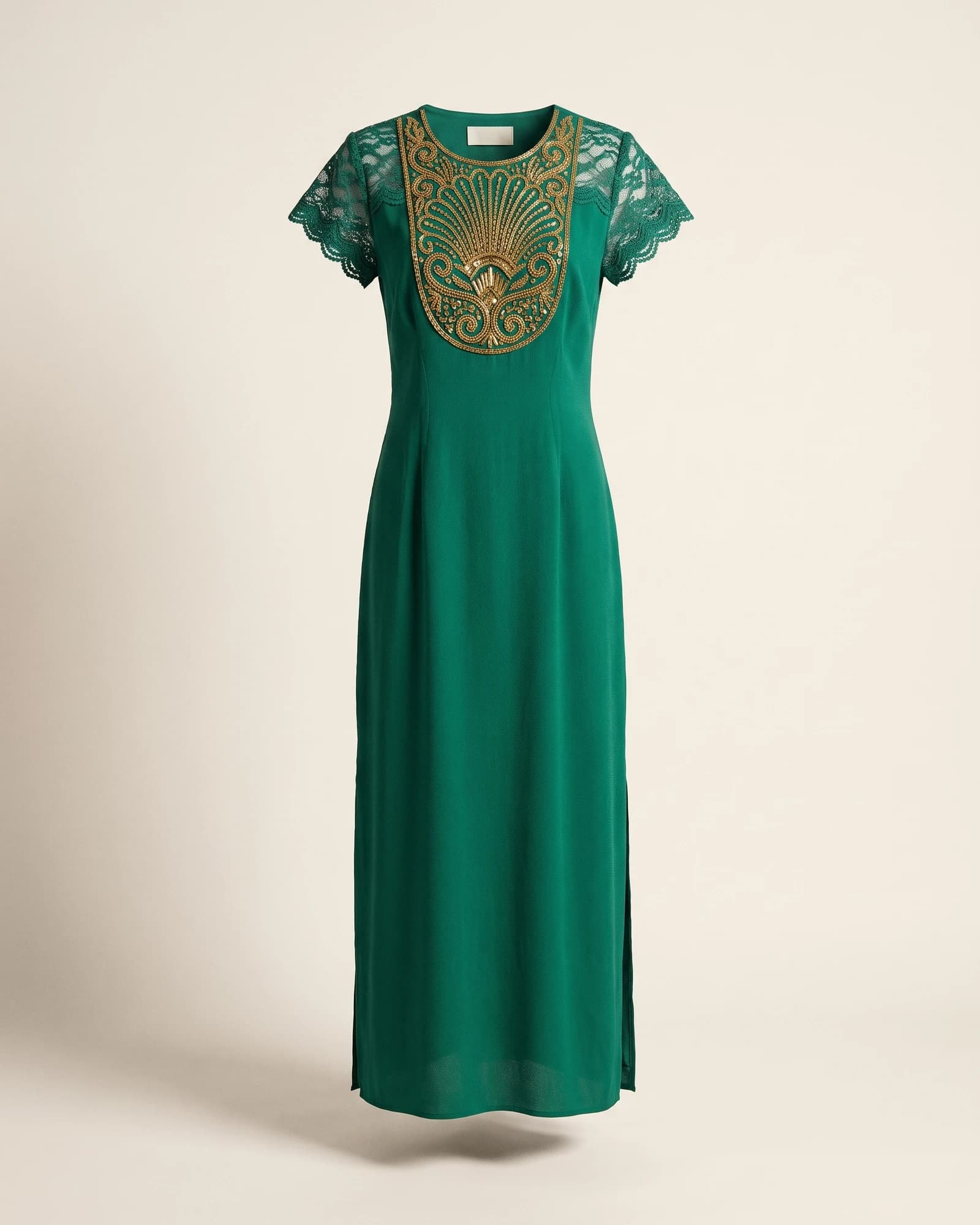 Robe blouza en crêpe et dentelle
