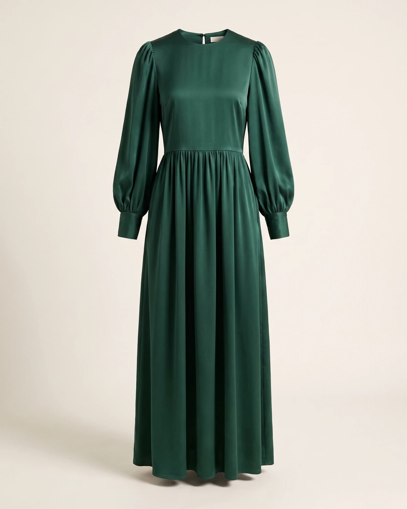 Robe longue à manches bouffantes